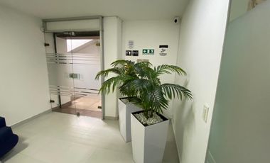 Oficina Amoblada en Venta  en La Inferior Poblado Medellin
