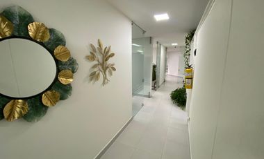 Oficina Amoblada en Venta  en La Inferior Poblado Medellin