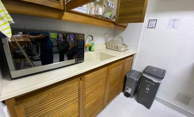 Oficina Amoblada en Venta  en La Inferior Poblado Medellin