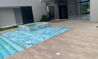 🌿 RENTA O VENTA – CASA DE LUJO EN CONDOMINIO, COMBIA - PEREIRA