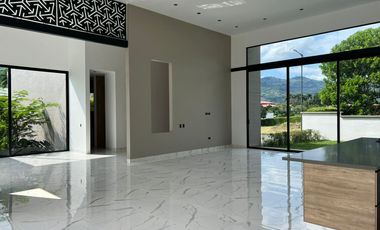 🌿 RENTA O VENTA – CASA DE LUJO EN CONDOMINIO, COMBIA - PEREIRA