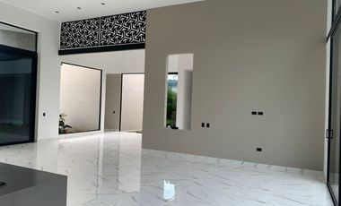 🌿 RENTA O VENTA – CASA DE LUJO EN CONDOMINIO, COMBIA - PEREIRA
