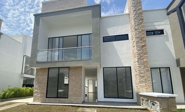 CASA CONDOMINIO MANANTIAL DE LAS MERCEDES