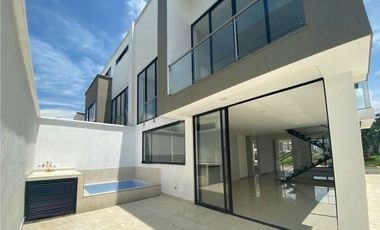 CASA CONDOMINIO MANANTIAL DE LAS MERCEDES