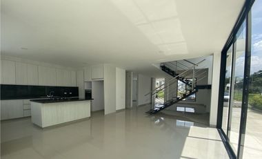 CASA CONDOMINIO MANANTIAL DE LAS MERCEDES