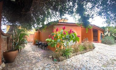 BUNGALOW EN RENTA DE 2 RECAMARAS AMUEBLADO EN SAN FELIPE.