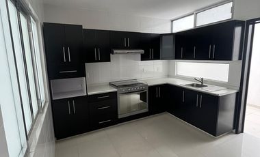 CASA EN VENTA MILENIO III QUERÉTARO