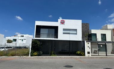 CASA EN VENTA MILENIO III QUERÉTARO