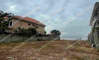 Venta de hermoso terreno al río
Ubicado en la ciudadela Aquamarina