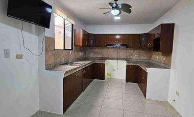 Casa de Alquiler en Urb.Bosques de la Costa