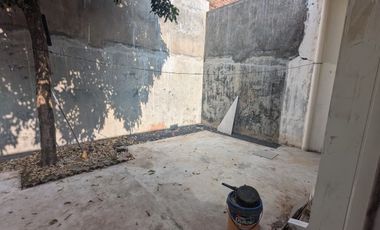 Rumah Elegan, cocok untuk kantor maupun hunian keluarga