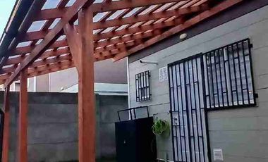 SE ARRIENDA CASA EN VILLARRICA