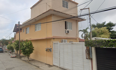 VENTA DE CASA POZA RICA VERACRUZ COLONIA SANTA ELENA