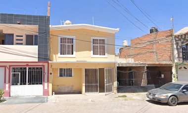 VENTA DE CASA EN AGUAS CALIENTES COLONIA COSMOS