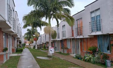 🏡 CASA DÚPLEX EN CONJUNTO CERRADO – CUBA, PEREIRA