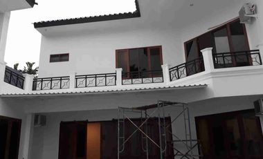 Disewakan Rumah terawat di Kemang, Jakarta Selatan