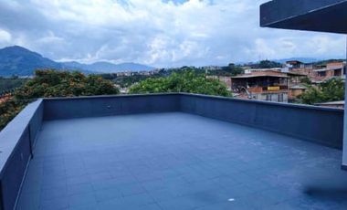 🏠 CASA DE 4 NIVELES EN CUBA – PEREIRA