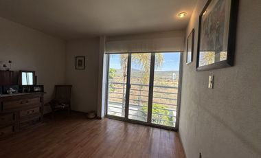 CASA EN VENTA EN CONDOMINIO VIVE, VALLE DE JURIQUILLA