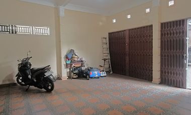 DIJUAL RUMAH MEWAH BONUS KANTOR DEKAT GRAMEDIA WORLD KM 7 PALEMBANG