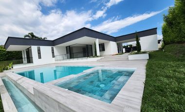 Casa de lujo nueva🔥 en condominio, Combia, Pereira