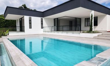 Casa de lujo nueva🔥 en condominio, Combia, Pereira