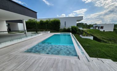 Casa de lujo nueva🔥 en condominio, Combia, Pereira