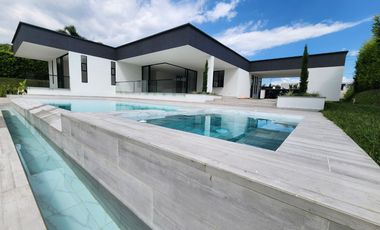 Casa de lujo nueva🔥 en condominio, Combia, Pereira