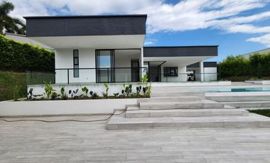 Casa de lujo nueva🔥 en condominio, Combia, Pereira