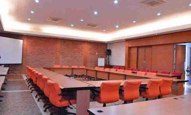 Dijual Cepat Hotel Bintang 3, Masih beroperasi, di Tengah Kota Bogor, Strategis