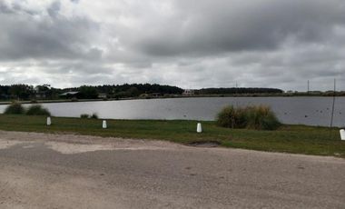 Complejo 4 Cabañas de 3 tres ambientes. Mar de Cobo. Permuta. Financiación.