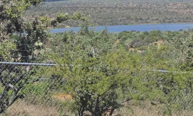 Terreno con vista a la Presa Abelardo Rodríguez, En venta