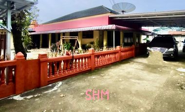 DIJUAL RUMAH MEWAH FULL FURNISH JALAN BASUKI RAHMAT PALEMBANG
