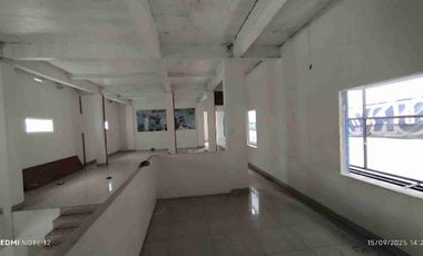 RUKO 3 LANTAI DI JALAN RAYA TAJUR BOGOR