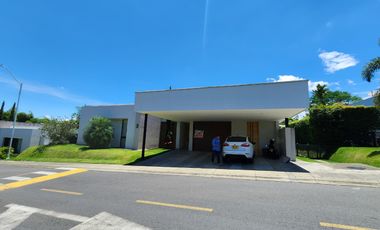 🏡 RENTA O VENTA – Casa Campestre en Pueblito Cafetero, Pereira