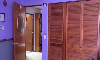 BONITA CASA , FUNCIONAL, UBICADA E ILUMINADA