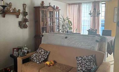 BONITA CASA , FUNCIONAL, UBICADA E ILUMINADA