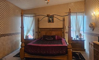 RENTO HABITACION AMPLIA PARA ESTUDIANTE 