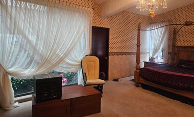 RENTO HABITACION AMPLIA PARA ESTUDIANTE 