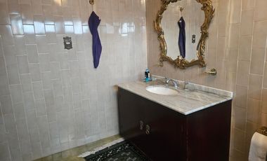 RENTO HABITACION AMPLIA PARA ESTUDIANTE 