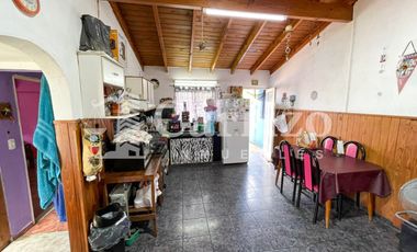 CASA EN VENTA EN MERLO, SAN JUAN AL 2000