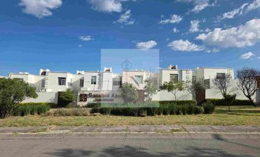 Casa en Renta en Salida a Lagos y a 10 min de Plaza Mayor