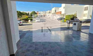 Casa en Renta en Salida a Lagos y a 10 min de Plaza Mayor