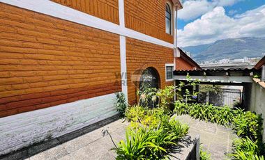 Venta Casa Comercial Sector Estadio Atahualpa