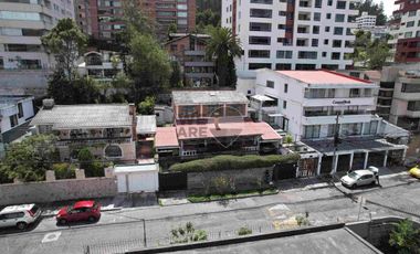 Venta Casa Comercial Sector Estadio Atahualpa