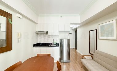 Large Studio Unit in Solinea Cebu Business Park 30 Sqm Walking Distance to Ayala Mall Marketplace Rustans