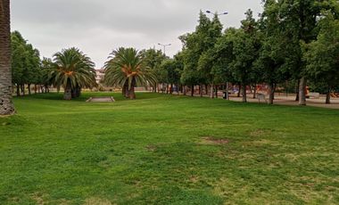 Departamento 2 dorm. calle Hermosillo cerca Parque Violeta Parra.