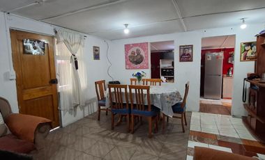 Casa Mar Egeo- Lo Blanco.  Cercana a Metro Hospital El Pino