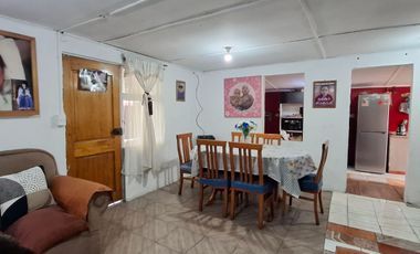 Casa Mar Egeo- Lo Blanco.  Cercana a Metro Hospital El Pino