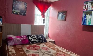 Casa Mar Egeo- Lo Blanco.  Cercana a Metro Hospital El Pino