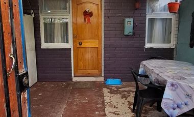 Casa Mar Egeo- Lo Blanco.  Cercana a Metro Hospital El Pino